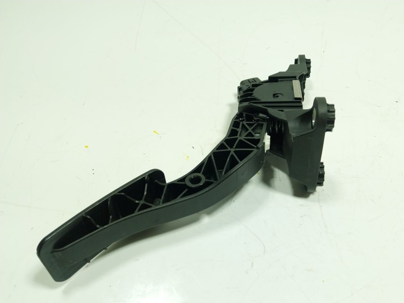 Recambio de potenciometro pedal para kia stonic (yb) 1.2 cvvt referencia OEM IAM   