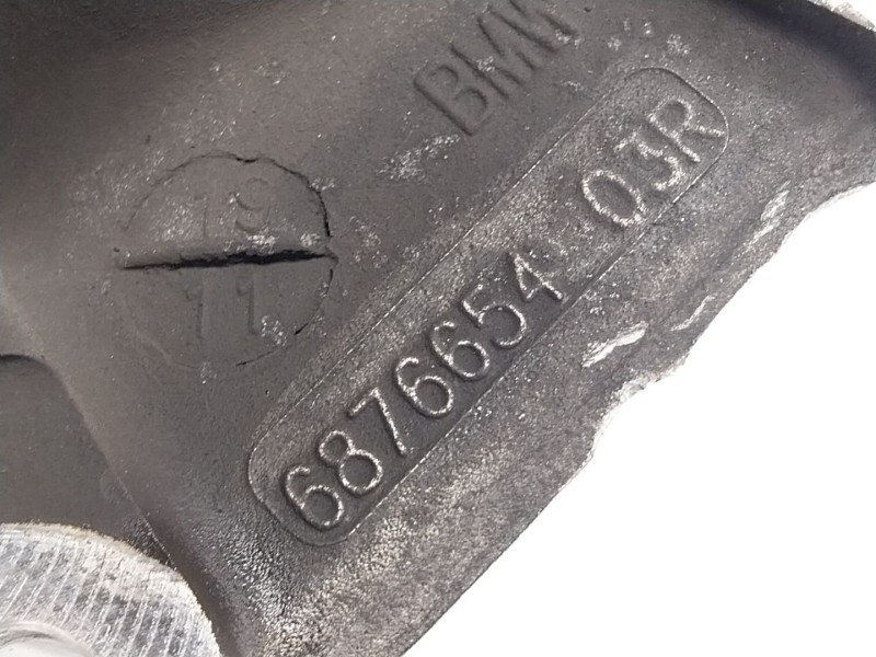 Recambio de mangueta trasera derecha para bmw x5 (g05, f95) xdrive 40 i referencia OEM IAM  687665403 