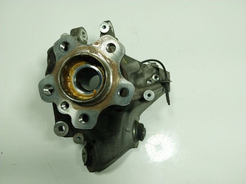 Recambio de mangueta trasera izquierda para bmw x5 (g05, f95) xdrive 40 i referencia OEM IAM  687665303L 