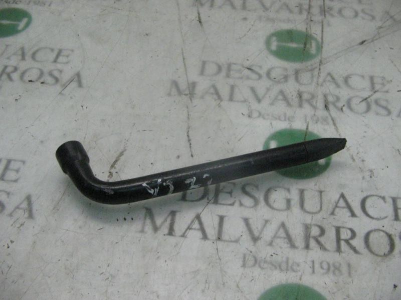 Recambio de llave rueda para ford fiesta courier (dx) furg. referencia OEM IAM   