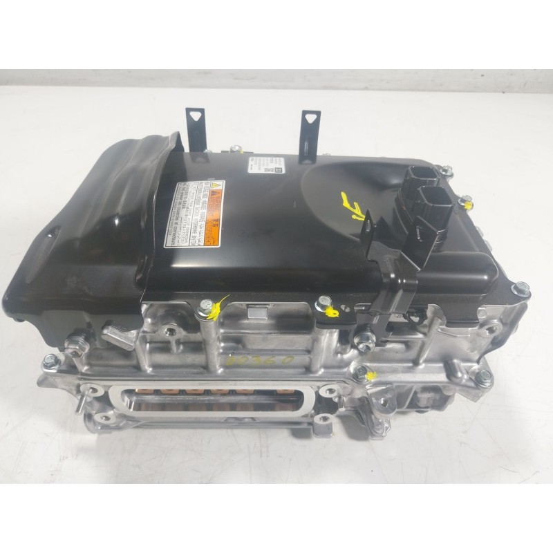 Recambio de convertidor de voltaje para toyota yaris cross (mxp_) 1.5 hybrid (mxpj10) referencia OEM IAM G92A052250 G920052330 