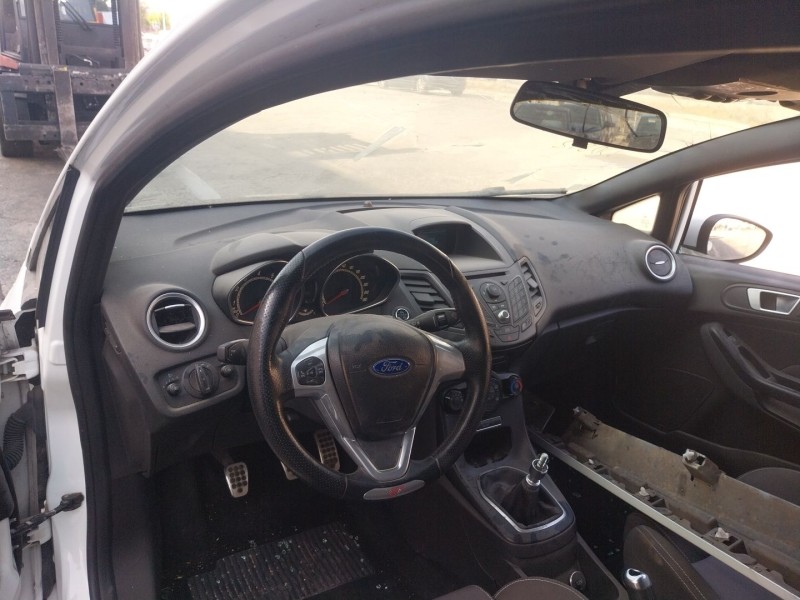 ford fiesta vi (cb1, ccn) del año 2013