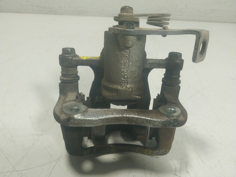 Recambio de pinza freno trasera derecha para kia stonic (yb) 1.2 cvvt referencia OEM IAM   