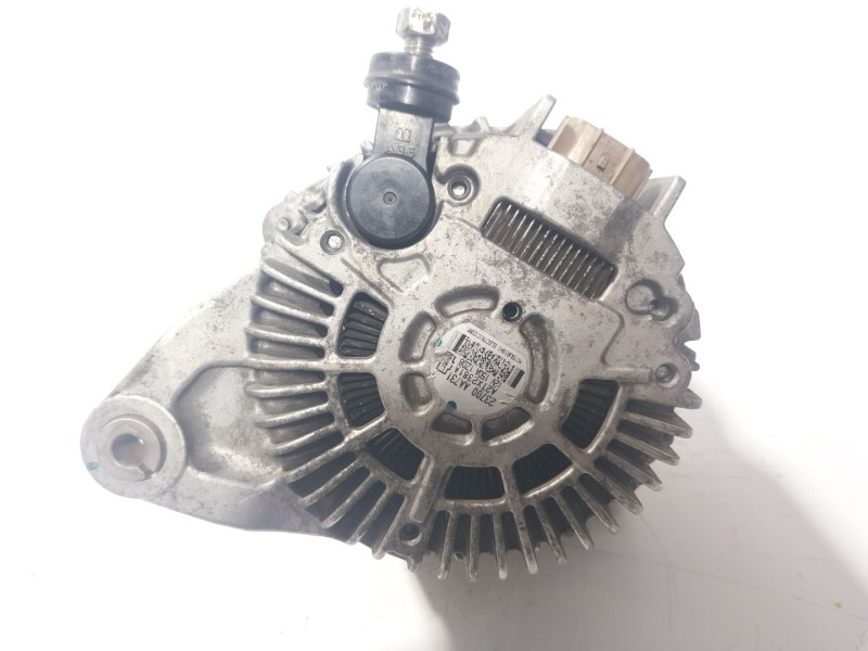 Recambio de alternador para subaru legacy v station wagon (br) 2.0 d awd referencia OEM IAM  23700AA731 