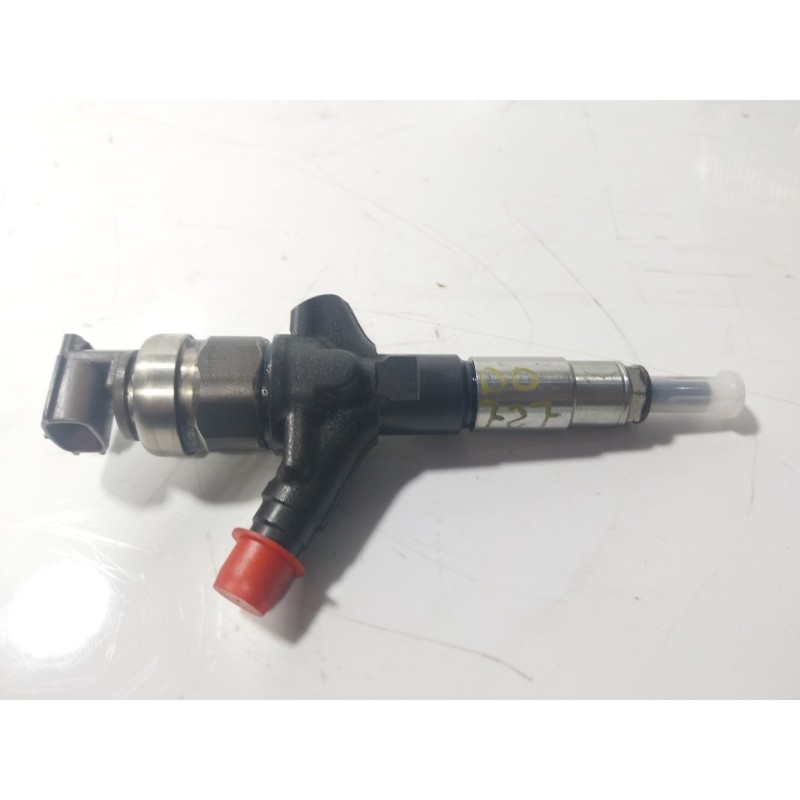 Recambio de inyector para subaru legacy v station wagon (br) 2.0 d awd referencia OEM IAM  16613AA030 