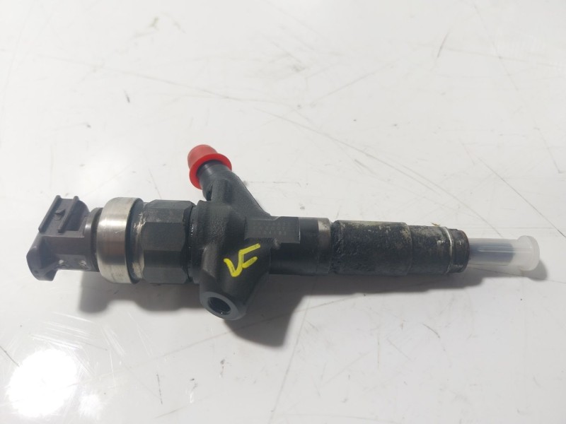 Recambio de inyector para subaru legacy v station wagon (br) 2.0 d awd referencia OEM IAM  16613AA03 