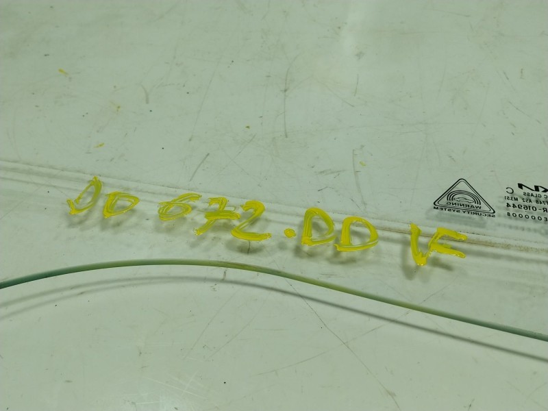 Recambio de cristal puerta delantero derecho para kia stonic (yb) 1.2 cvvt referencia OEM IAM   