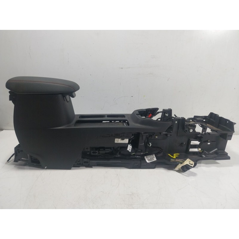 Recambio de apoyabrazos central para ford kuga iii (dfk) 1.5 ecoboost referencia OEM IAM 2641777  