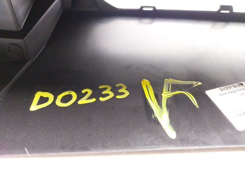 Recambio de apoyabrazos central para ford fiesta vii (hj, hf) 1.0 ecoboost referencia OEM IAM   