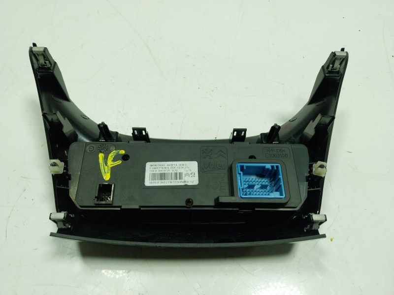 Recambio de mando climatizador para peugeot 2008 i (cu_) 1.2 vti referencia OEM IAM  98195706 