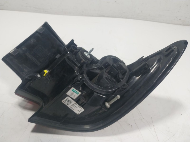 Recambio de piloto trasero izquierdo para opel astra k (b16) 1.6 cdti (68) referencia OEM IAM  39015943 