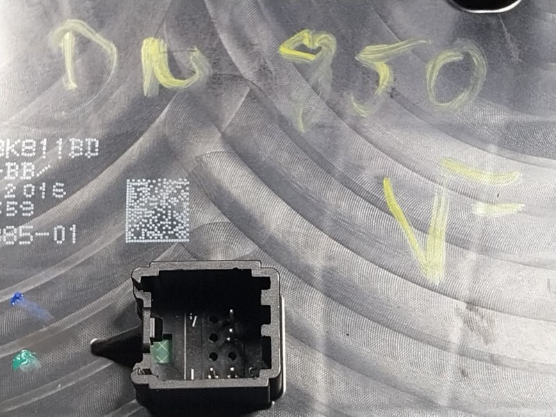 Recambio de mando radio para ford c-max ii (dxa/cb7, dxa/ceu) 1.5 tdci referencia OEM IAM  F1ET18K811BD 