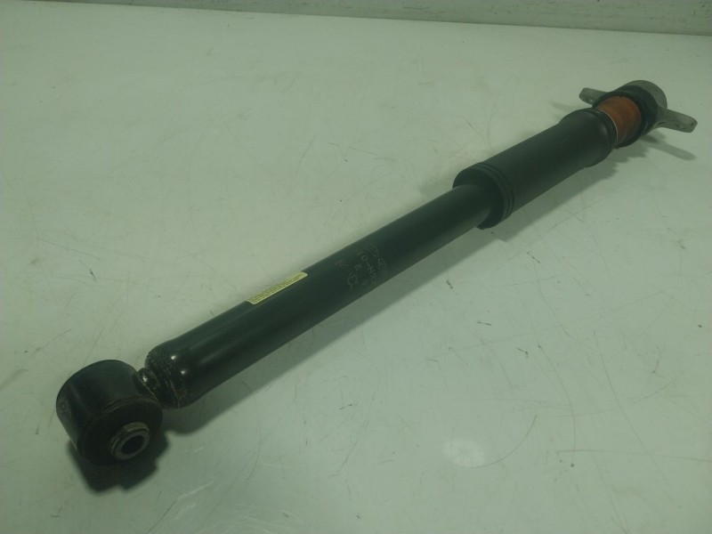 Recambio de amortiguador trasero izquierdo para kia stonic (yb) 1.2 cvvt referencia OEM IAM  55300H8850 