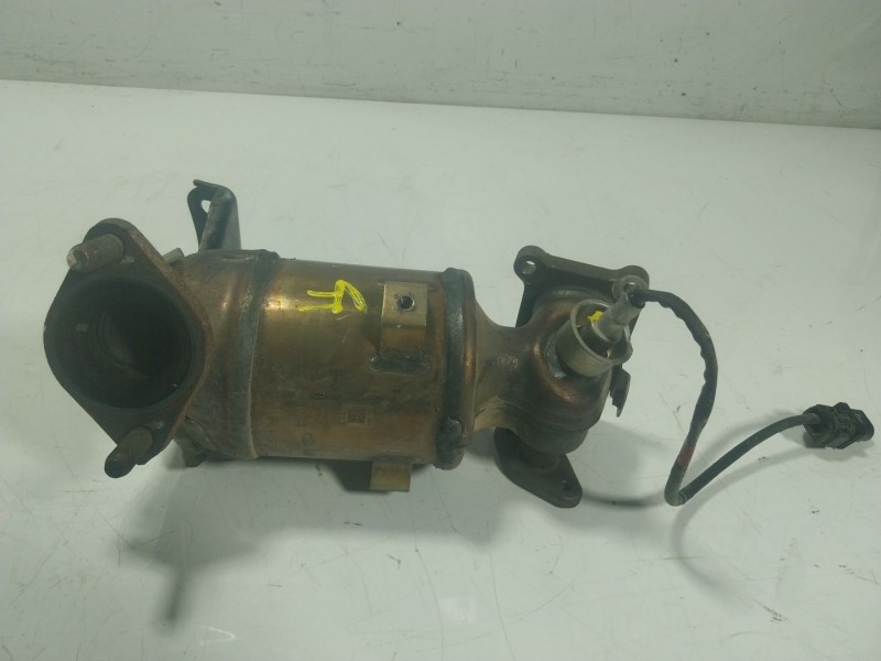 Recambio de catalizador para kia stonic (yb) 1.2 cvvt referencia OEM IAM   