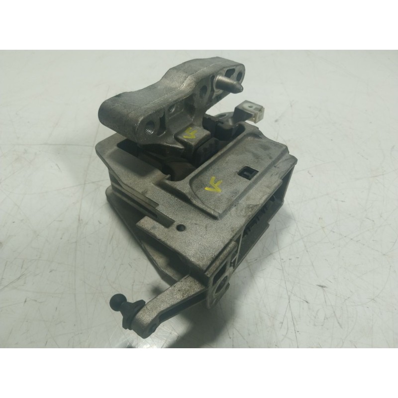 Recambio de soporte motor derecho para bmw x1 (f48) sdrive 18 d referencia OEM IAM  17276810 