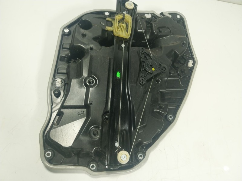 Recambio de elevalunas trasero izquierdo para bmw x5 (g05, f95) xdrive 40 i referencia OEM IAM  9479295 