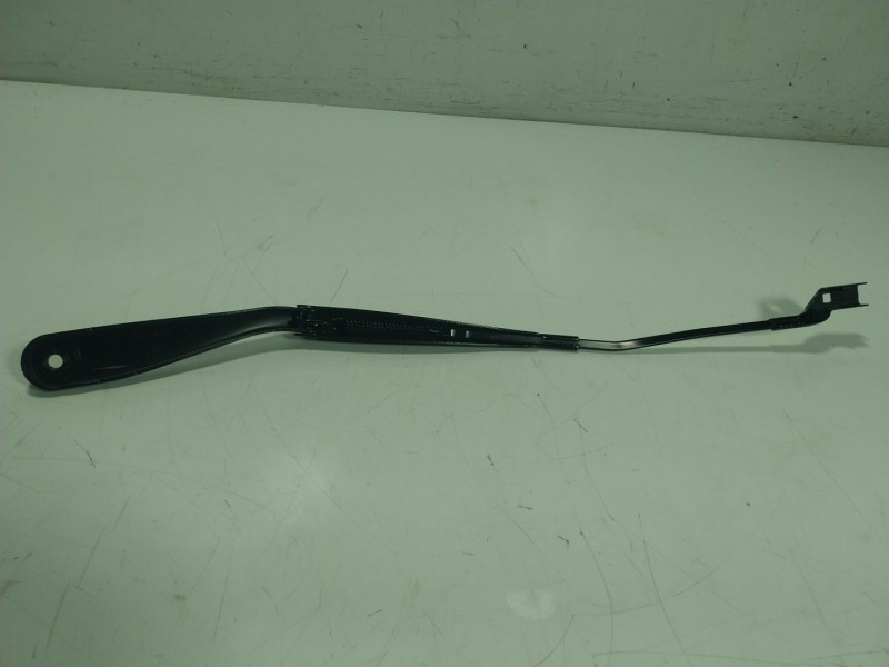 Recambio de brazo limpia delantero derecho para bmw x5 (g05, f95) xdrive 40 i referencia OEM IAM   