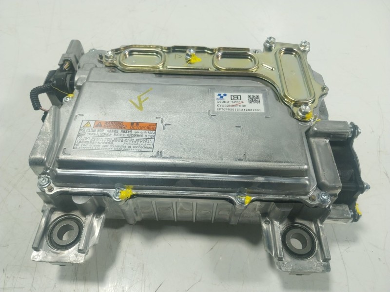 Recambio de convertidor de voltaje para toyota yaris cross (mxp_) 1.5 hybrid (mxpj10) referencia OEM IAM  G92B052012 