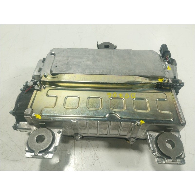 Recambio de convertidor de voltaje para toyota yaris cross (mxp_) 1.5 hybrid (mxpj10) referencia OEM IAM  G92B052012 