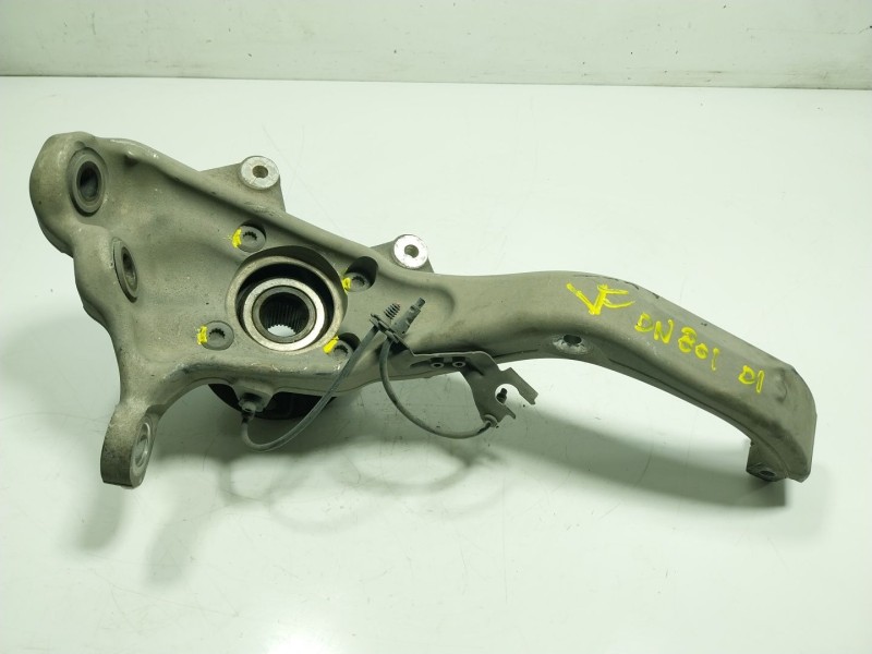 Recambio de mangueta delantera izquierda para bmw x6 (e71, e72) m 50 d referencia OEM IAM  6773783 