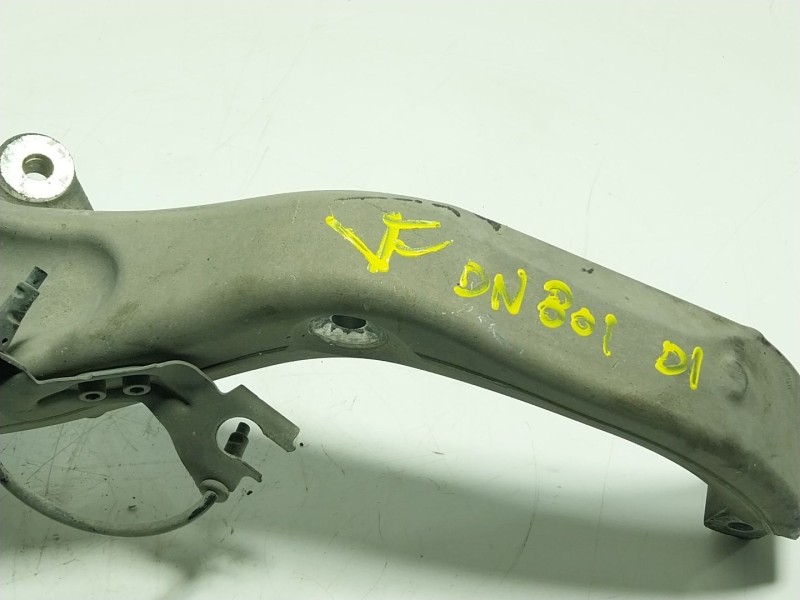 Recambio de mangueta delantera izquierda para bmw x6 (e71, e72) m 50 d referencia OEM IAM  6773783 