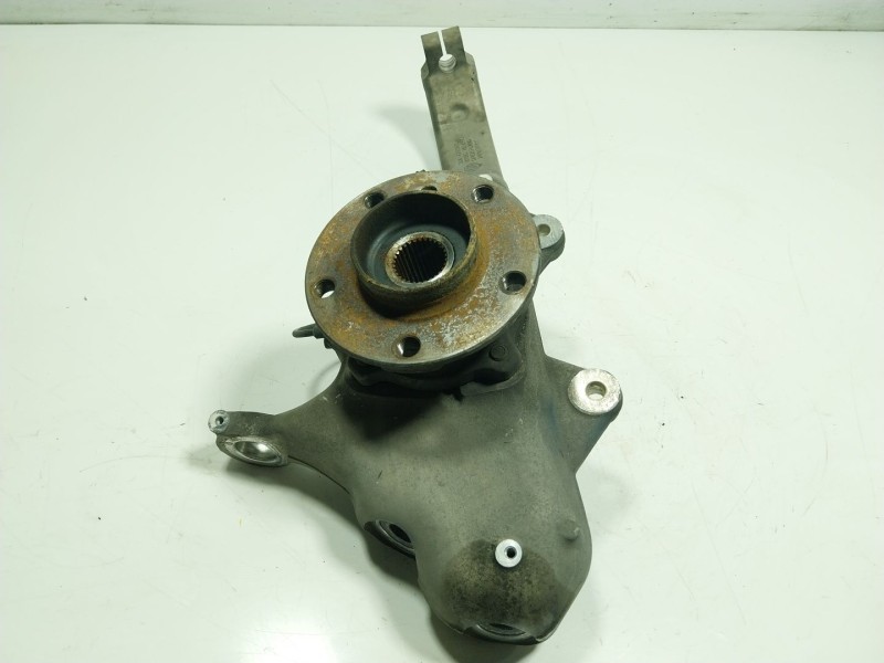 Recambio de mangueta delantera izquierda para bmw x6 (e71, e72) m 50 d referencia OEM IAM  6773783 