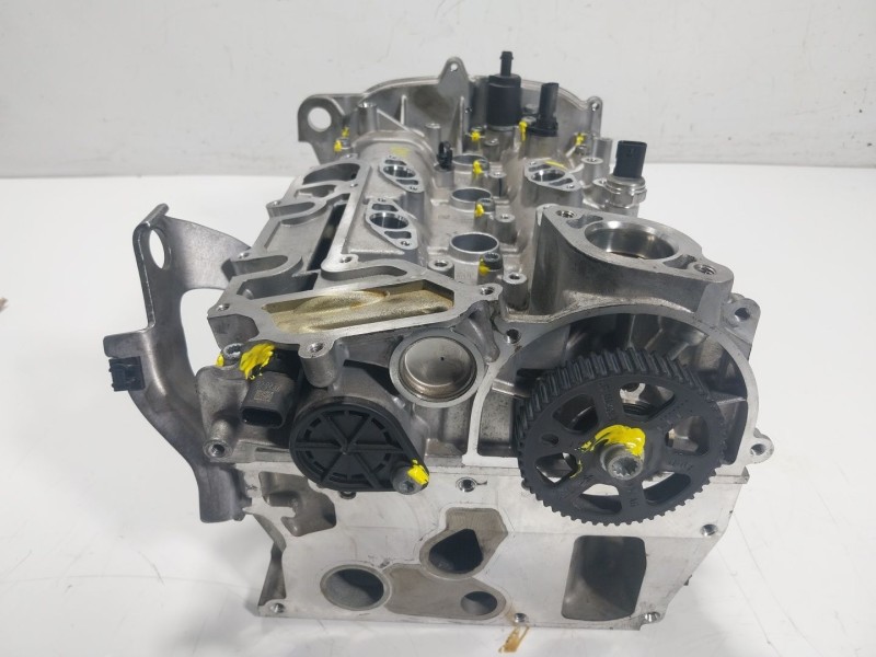 Recambio de culata para cupra leon (kl1, ku1) 1.5 etsi referencia OEM IAM  04E103473DC 