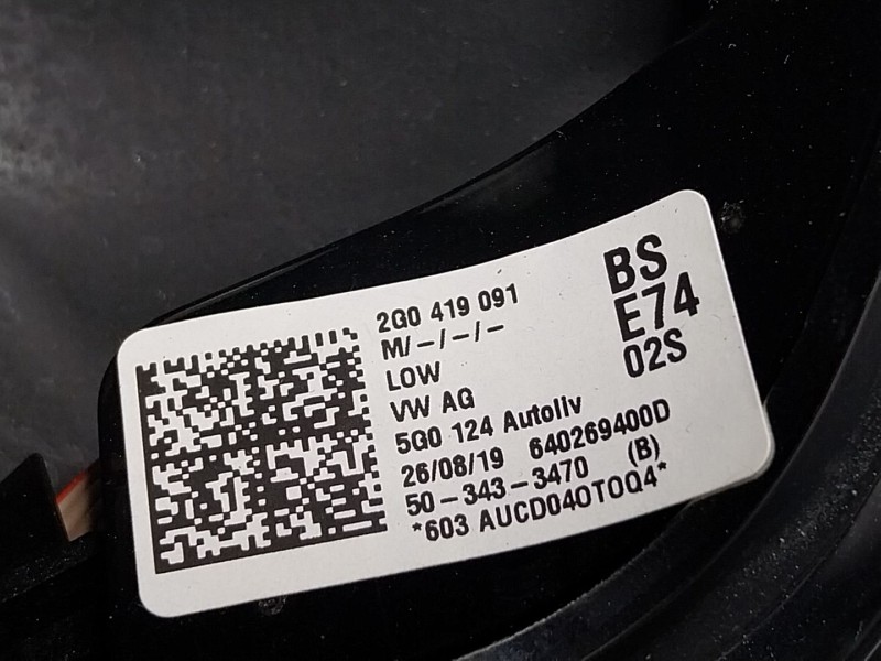 Recambio de volante para volkswagen polo vi (aw1, bz1, ae1) 1.6 tdi referencia OEM IAM  2Q0419091 