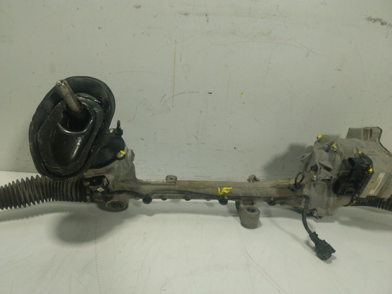 Recambio de cremallera direccion para ford c-max ii (dxa/cb7, dxa/ceu) 1.5 tdci referencia OEM IAM  AV613D070 