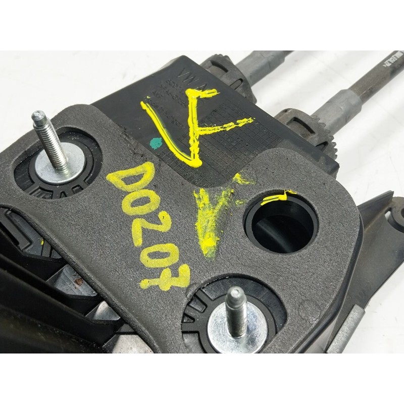 Recambio de palanca cambio para audi a3 sportback (8va, 8vf) 2.0 tdi referencia OEM IAM  5Q0711049AQ 