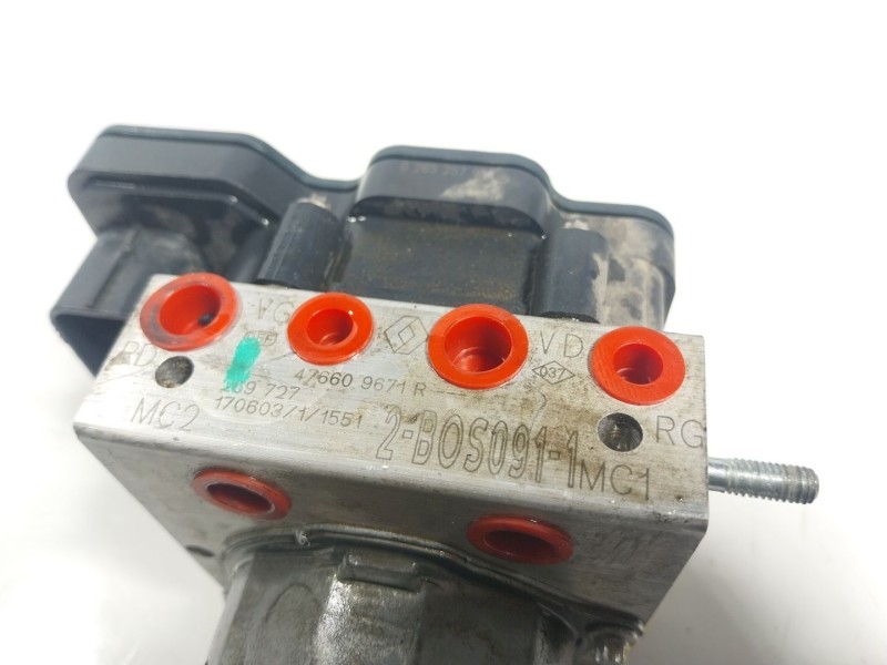 Recambio de abs para dacia duster (hs_) 1.2 tce 125 4x4 referencia OEM IAM   