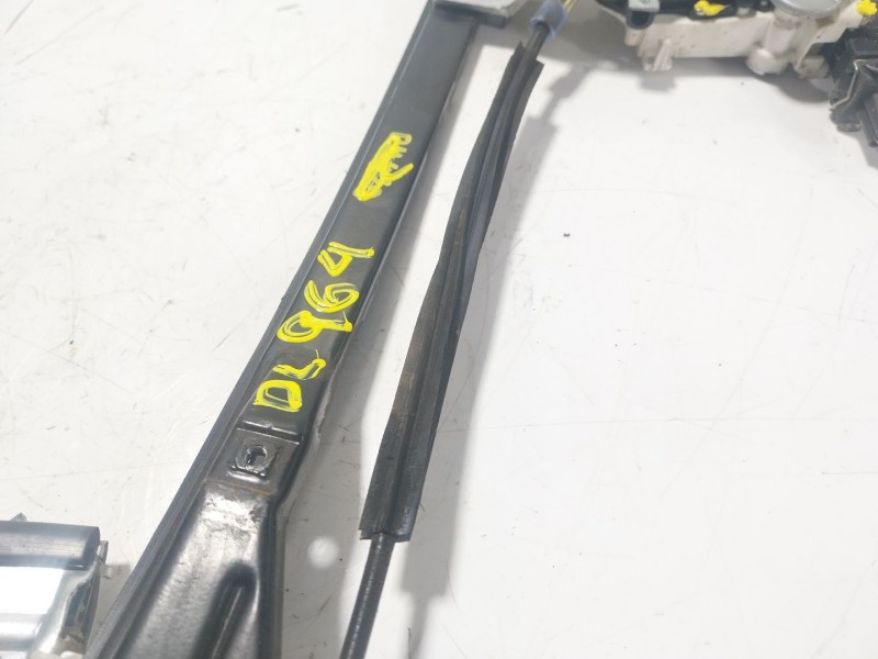 Recambio de elevalunas delantero derecho para volkswagen polo berlina (6n2) 1.4 16v referencia OEM IAM   