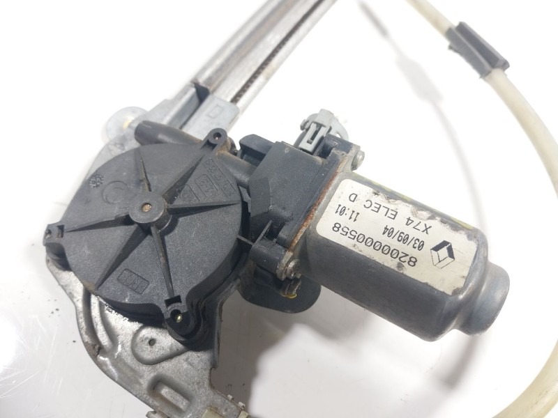 Recambio de elevalunas trasero derecho para renault laguna ii (bg0/1_) 1.9 dci (bg08, bg0g) referencia OEM IAM   