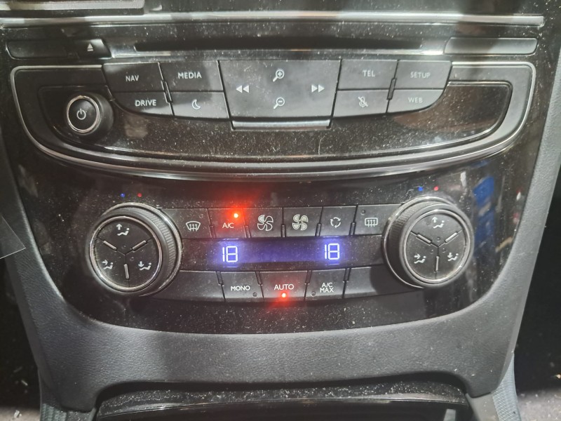 Recambio de mando climatizador para peugeot 508 i (8d_) 1.6 bluehdi 120 referencia OEM IAM 6452Y1  
