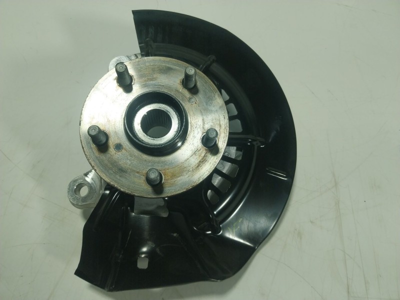 Recambio de mangueta delantera izquierda para toyota highlander (gsu7_, axuh7_) 2.5 hybrid awd (axuh78) referencia OEM IAM   