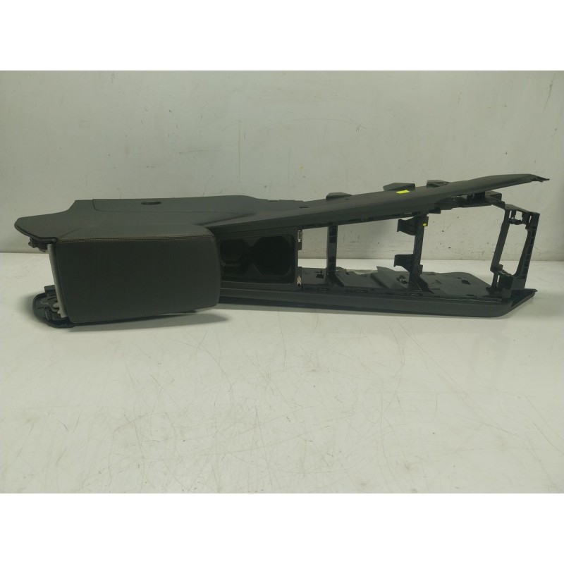 Recambio de apoyabrazos central para cupra formentor (km7, kmp) 2.0 tdi referencia OEM IAM  5FB863241B 