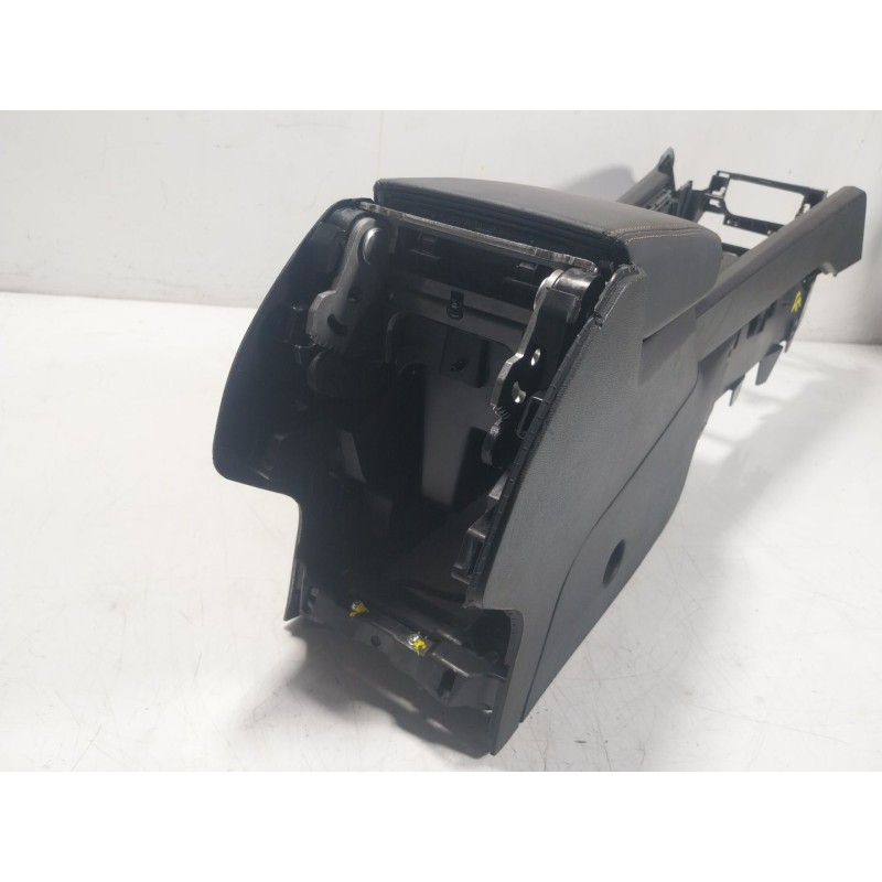 Recambio de apoyabrazos central para cupra formentor (km7, kmp) 2.0 tdi referencia OEM IAM  5FB863241B 