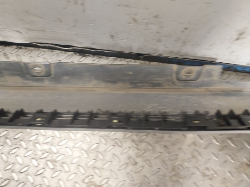 Recambio de faldon lateral para bmw 6 gran coupe (f06) 640 d referencia OEM IAM  15857711 