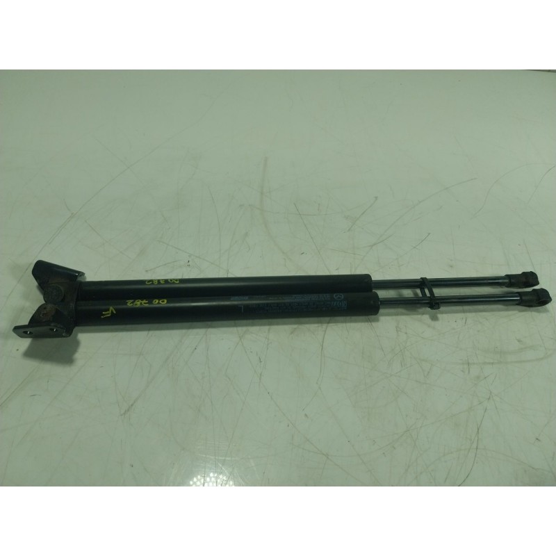 Recambio de amortiguadores maletero / porton para mazda cx-5 (ke, gh) 2.2 d awd (ke102) referencia OEM IAM  KD77 