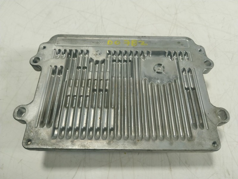 Recambio de centralita motor uce para mazda cx-5 (ke, gh) 2.2 d awd (ke102) referencia OEM IAM  SH3G18881E 