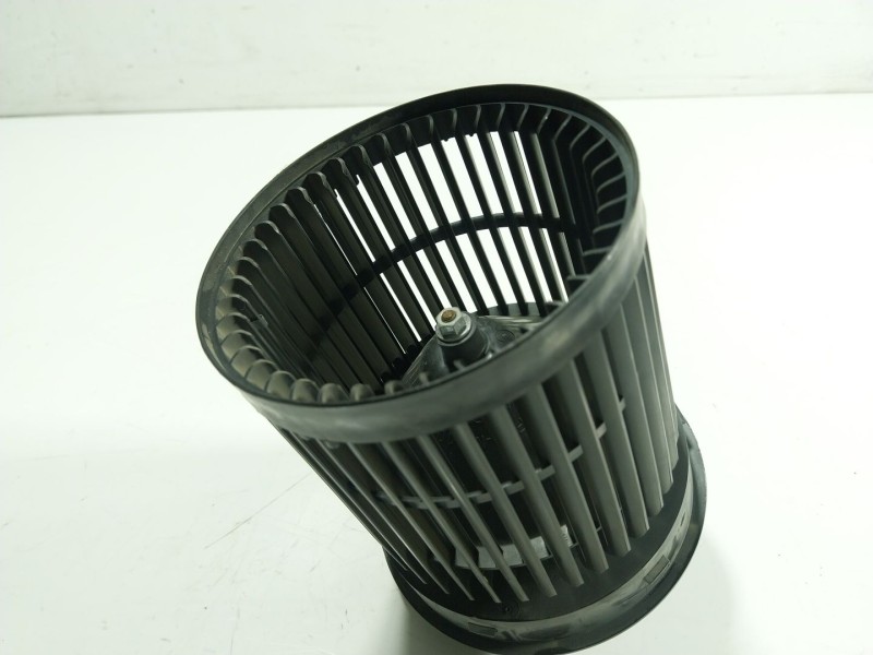 Recambio de motor calefaccion para nissan pulsar hatchback (c13) 1.2 dig-t referencia OEM IAM   