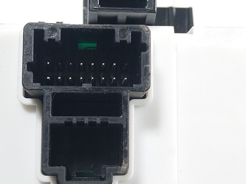 Recambio de mando luces para nissan pulsar hatchback (c13) 1.2 dig-t referencia OEM IAM  17524SN1 