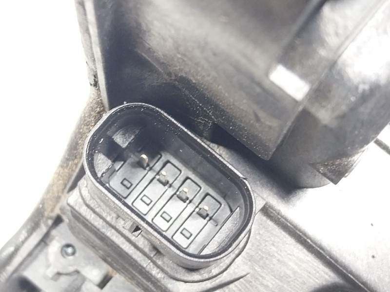 Recambio de cerradura puerta delantera derecha para bmw x1 (f48) sdrive 18 d referencia OEM IAM  728193412 