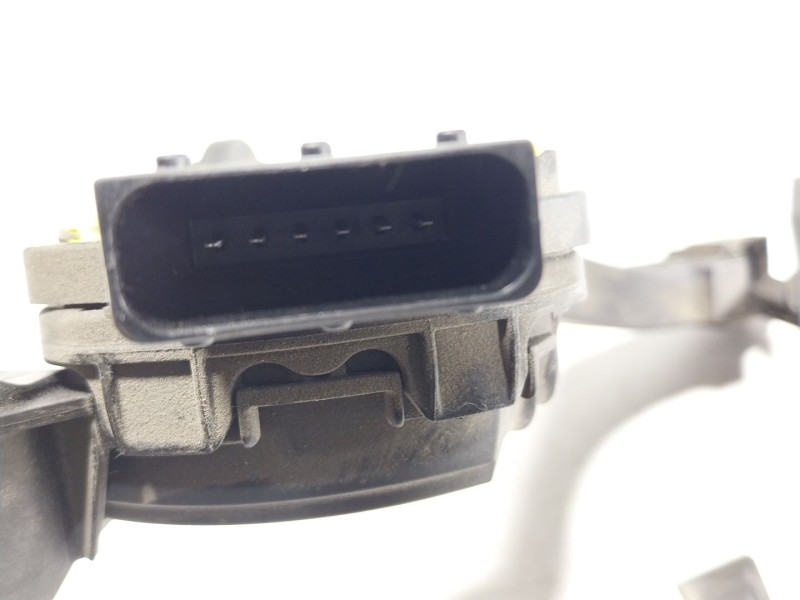 Recambio de potenciometro pedal para hyundai i30 (gd) 1.4 crdi referencia OEM IAM   