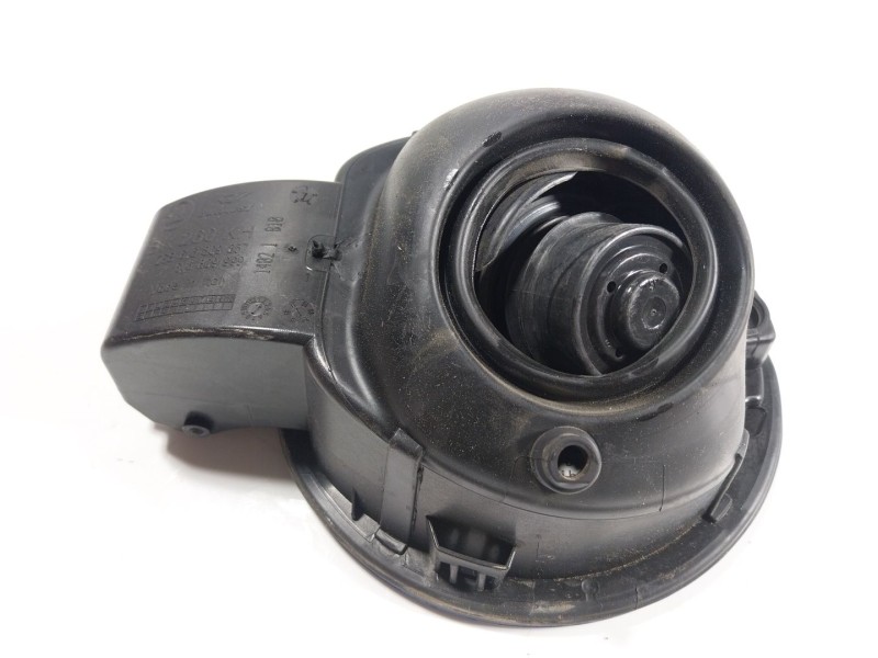 Recambio de tapa combustible para skoda fabia iii (nj3) 1.0 tsi referencia OEM IAM  6V6809999 