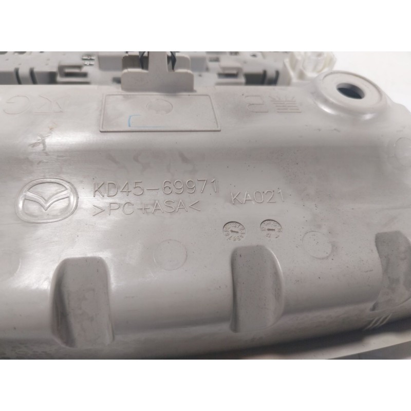 Recambio de piloto interior para mazda cx-5 (ke, gh) 2.2 d awd (ke102) referencia OEM IAM  KD4569971 