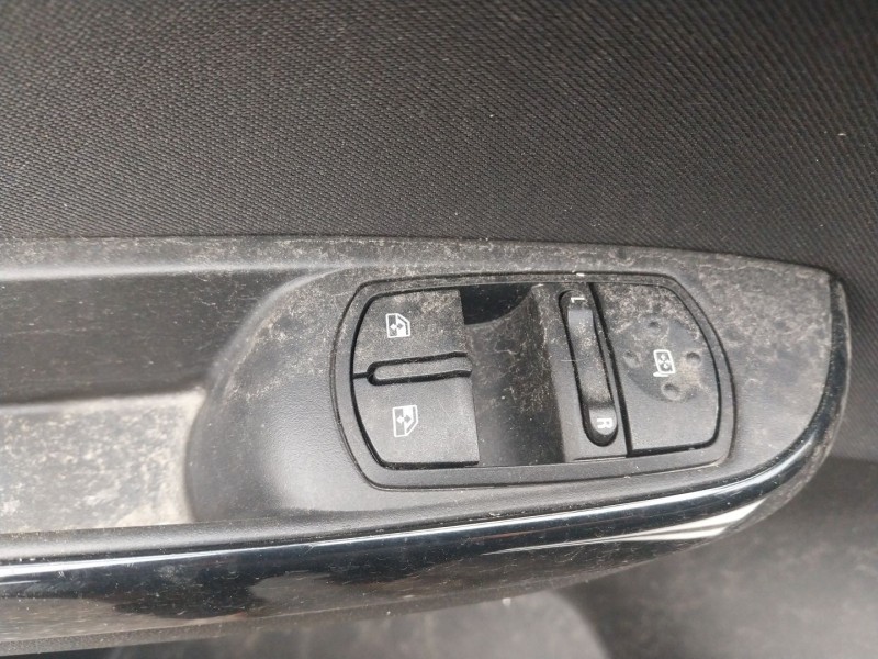 opel corsa e (x15) del año 2019