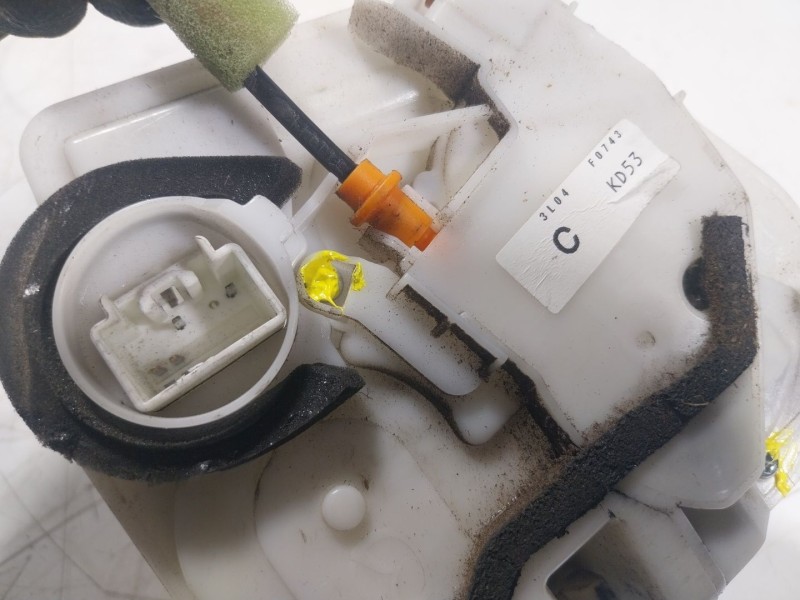 Recambio de cerradura puerta trasera izquierda para mazda cx-5 (ke, gh) 2.2 d awd (ke102) referencia OEM IAM  F0743KD53 