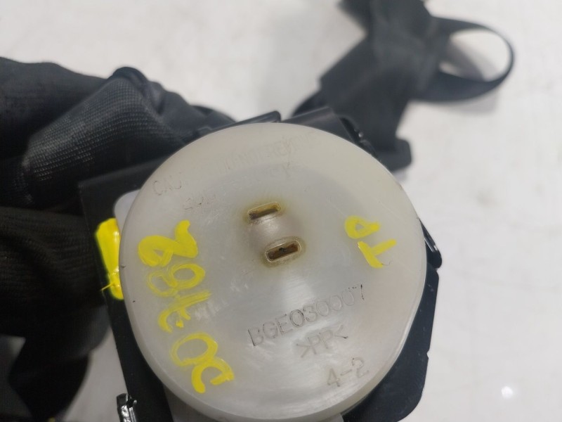 Recambio de cinturon seguridad trasero derecho para mazda cx-5 (ke, gh) 2.2 d awd (ke102) referencia OEM IAM  BGE030007 