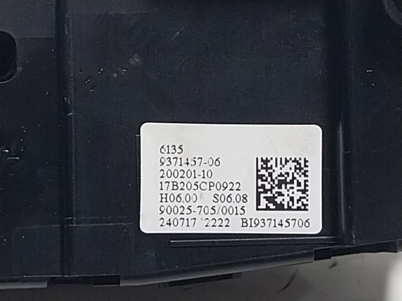 Recambio de mando radio para bmw x1 (f48) sdrive 18 d referencia OEM IAM  937145706 